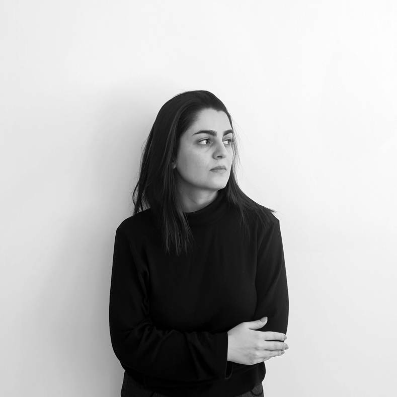 بی نام / صنم احمدزاده
